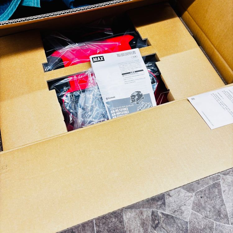 ◆マックス(MAX) 高圧常圧兼用エアコンプレッサー AK-HL1310E2_レッド 【越谷店】