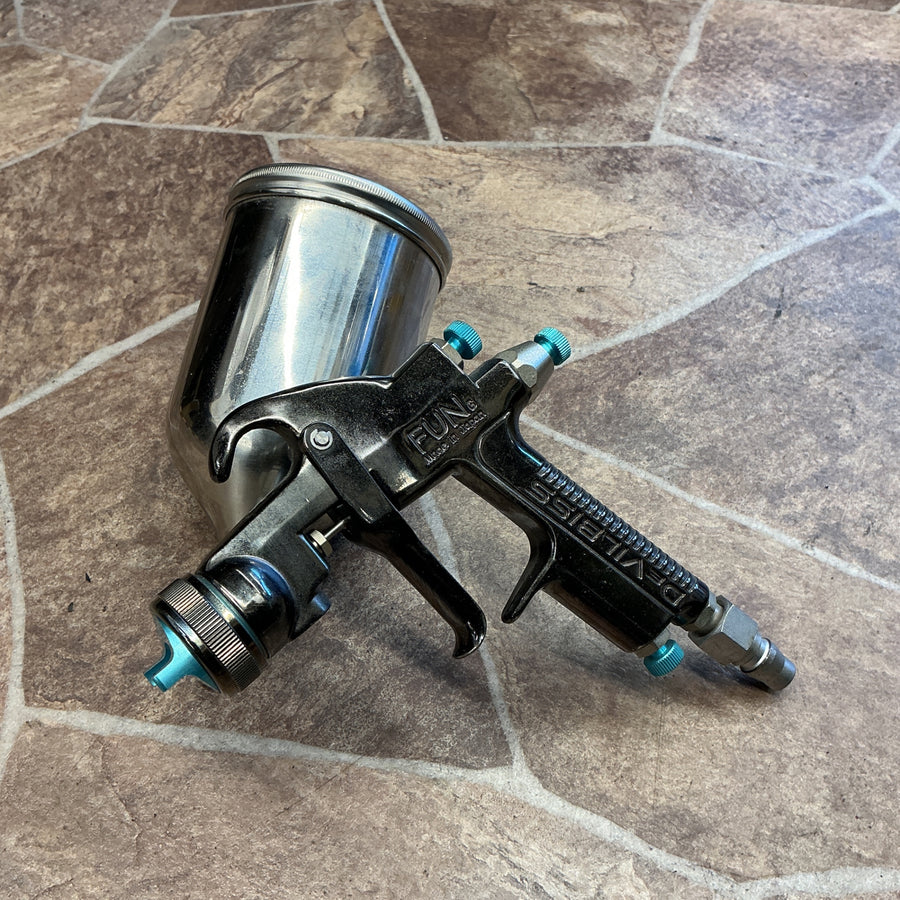 【中古※現状品※】 DeVILBISS  デビルビス エアースプレーガン FUNシリーズ ガンメタカラー カップ付き 板金塗装 タッチアップ 塗装ガン 【越谷店】