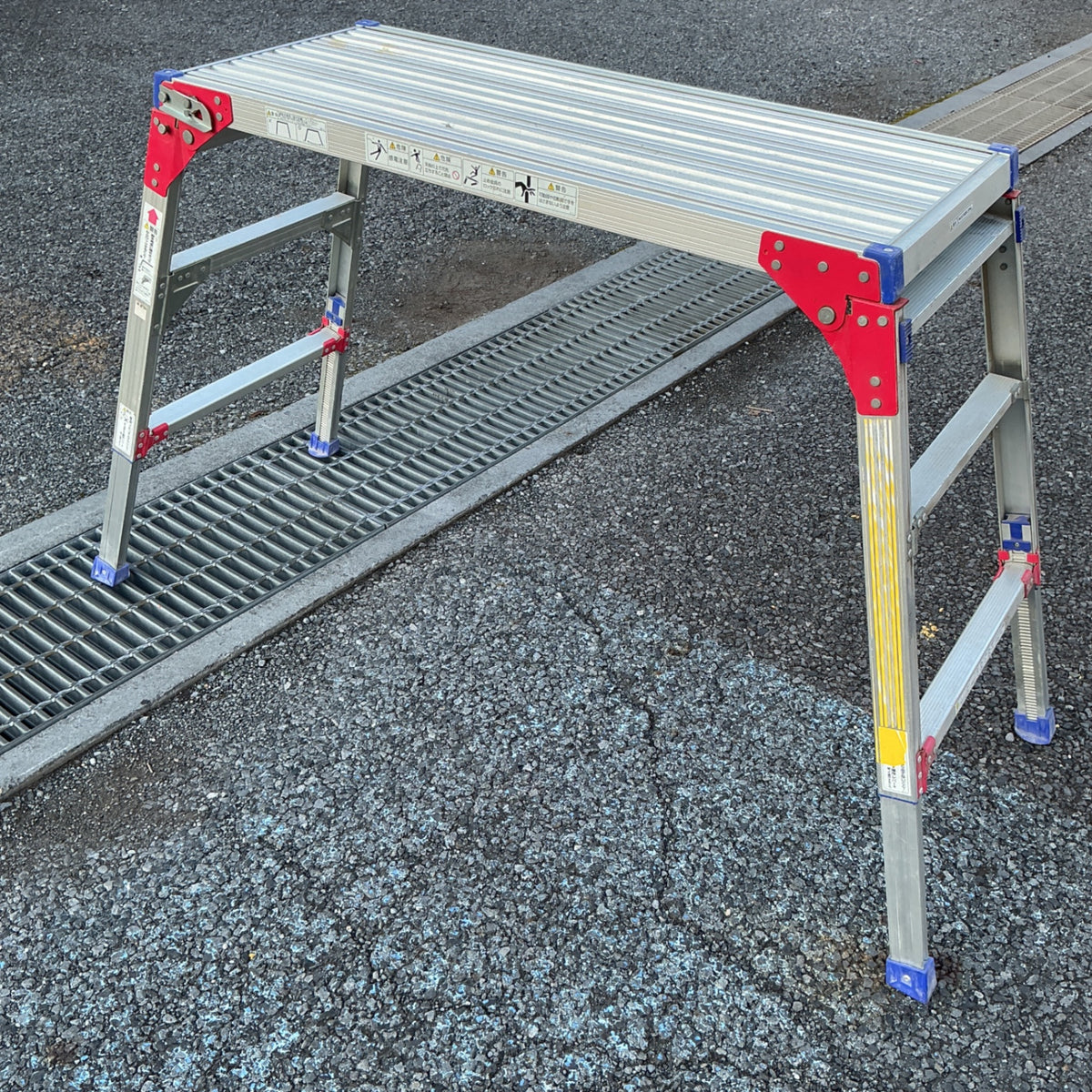 【中古】 ハセガワ(Hasegawa) 伸縮式作業台 DRSW-1090 台サイズ 100x42cm 高さ66～88cm 【越谷店】