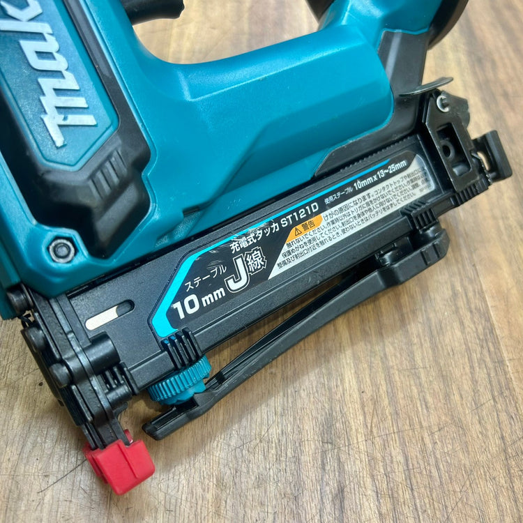 ◆マキタ(makita) コードレスタッカー ST121DZK 【船橋馬込店】