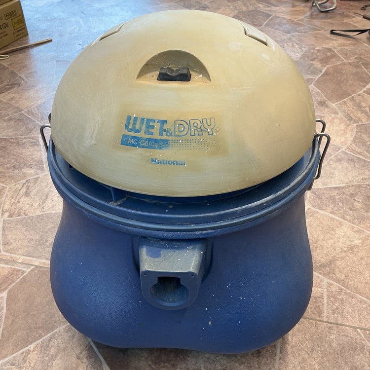【中古】ナショナル 乾湿両用型掃除機 WPMC-G610WD  【越谷店】