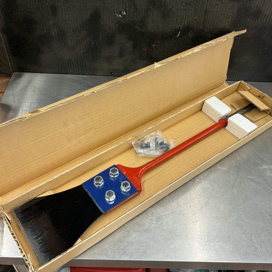 【中古】ラクダ　電動ハンマー用スクレーパワイド18Φ×560ｍｍ幅150ｍｍ全長700ｍｍ(SDS－max) 【越谷店】