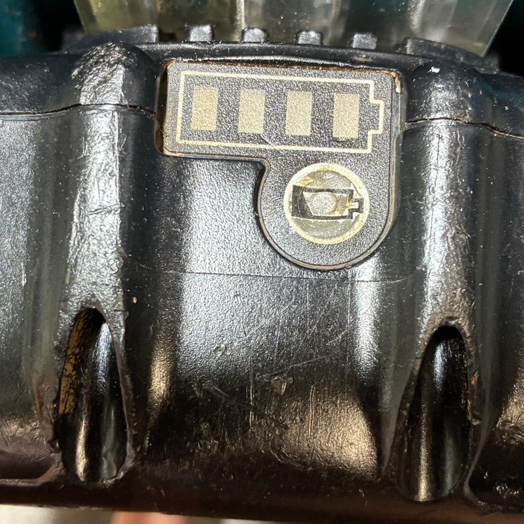 リチウムイオンバッテリー 18V/6.0Ah BL1860B 【市川行徳店】