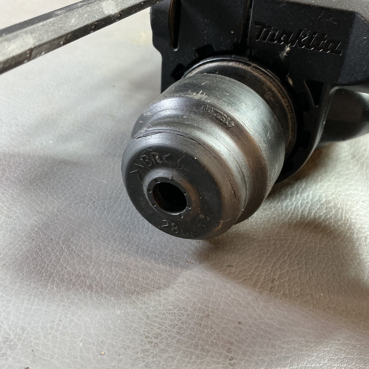 【中古】マキタ makita 18mmハンマドリル HR1830F  【越谷店】