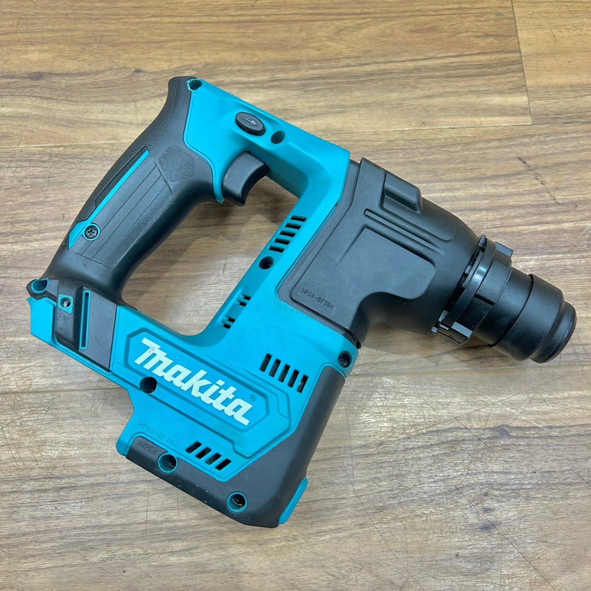 美品 マキタ(makita) 14mm コードレスハンマードリル HR140DZ 本体のみ 10.8V 【船橋馬込店】