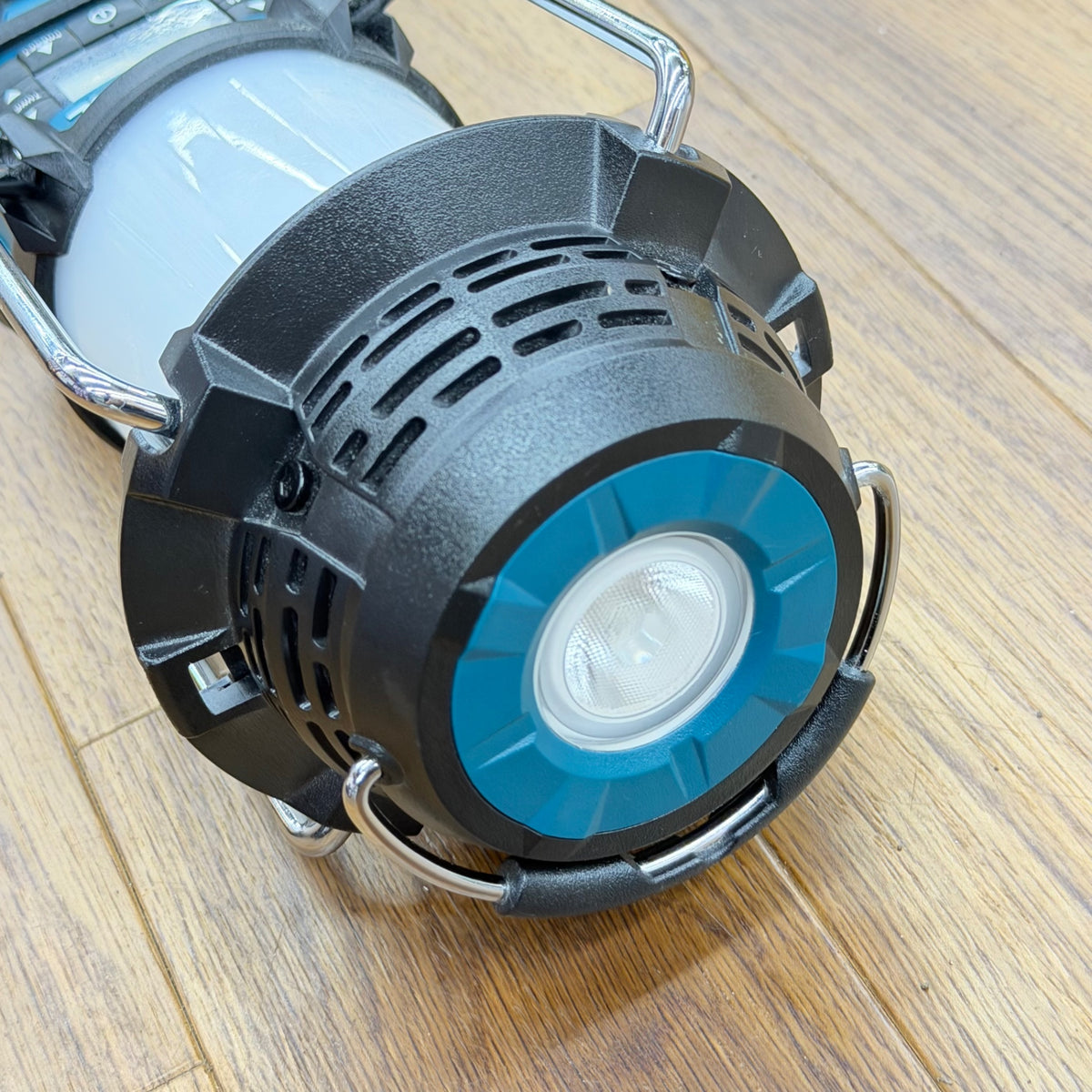 動作確認済み 美品 14.4V/18V コードレスランタン付きラジオ MR054 【リライズ蓮田店】