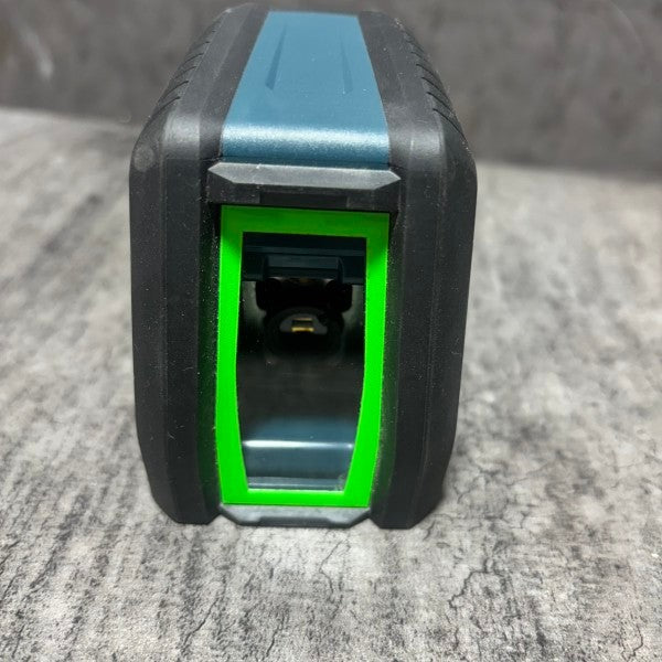 ボッシュ GLL30G グリーンレーザー墨出し器