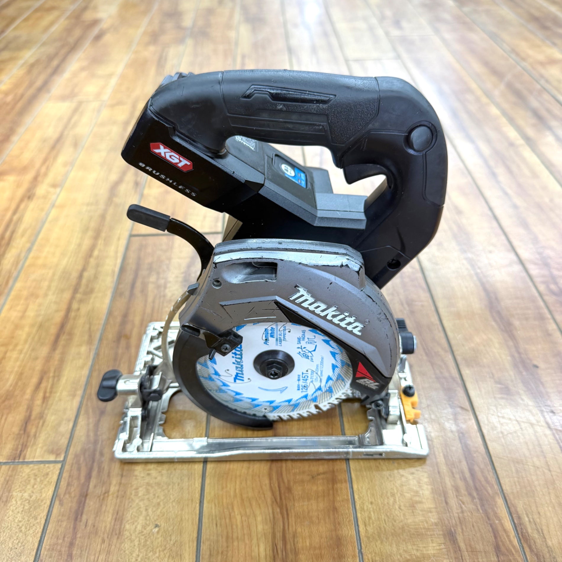 ◆マキタ(makita) コードレスマルノコ HS007GZB 【蓮田店】