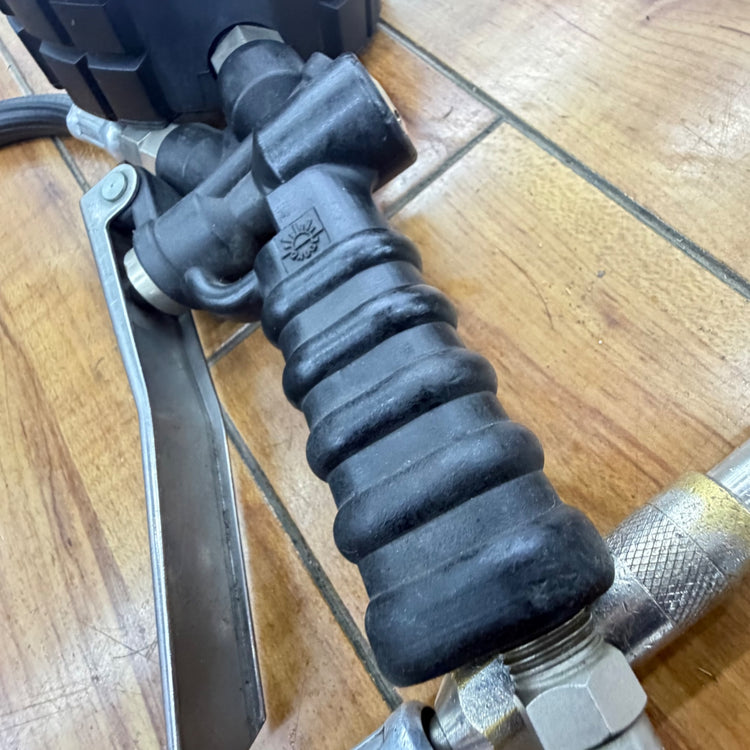 動作確認済み ゲージボタルEX AGE-600 小径ストレートチャック付属【リライズ蓮田店】