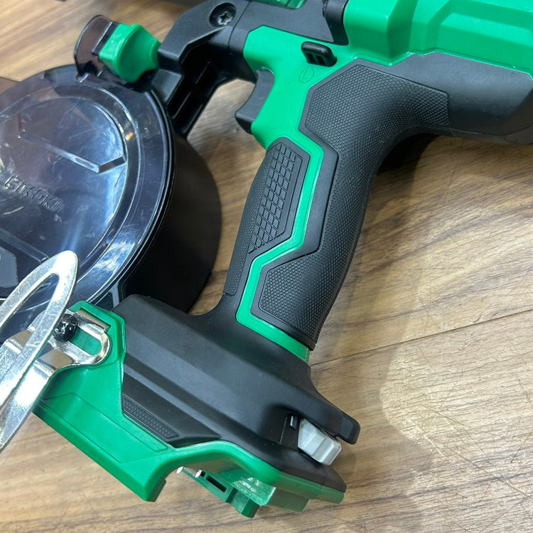 美品 ハイコーキ (HiKOKI) 18V コードレス連結ねじドライバー WF1804DA(NN) 本体のみ 【船橋馬込店】