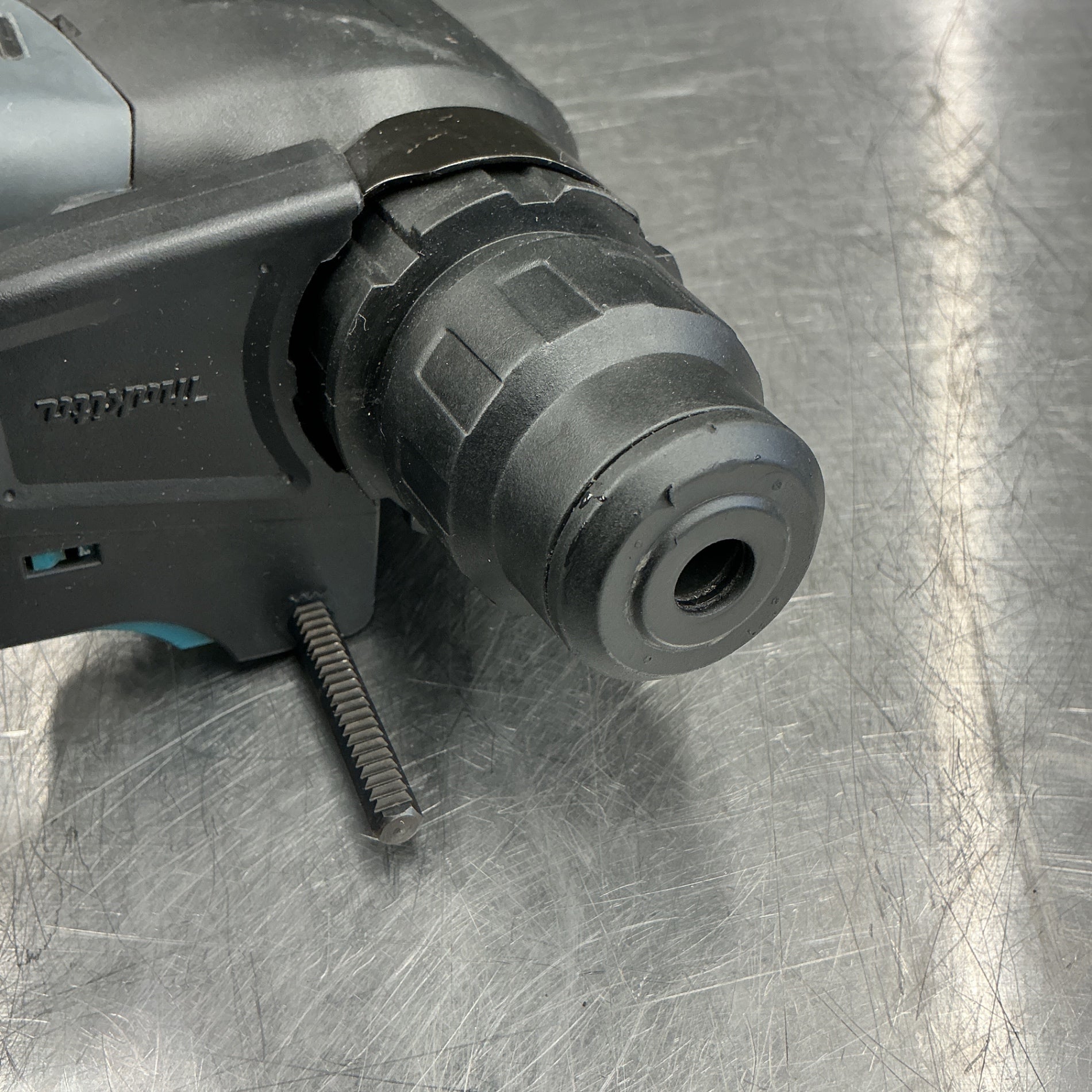 【中古】 マキタ/makita ハンマードリル HR2601F  【越谷店】