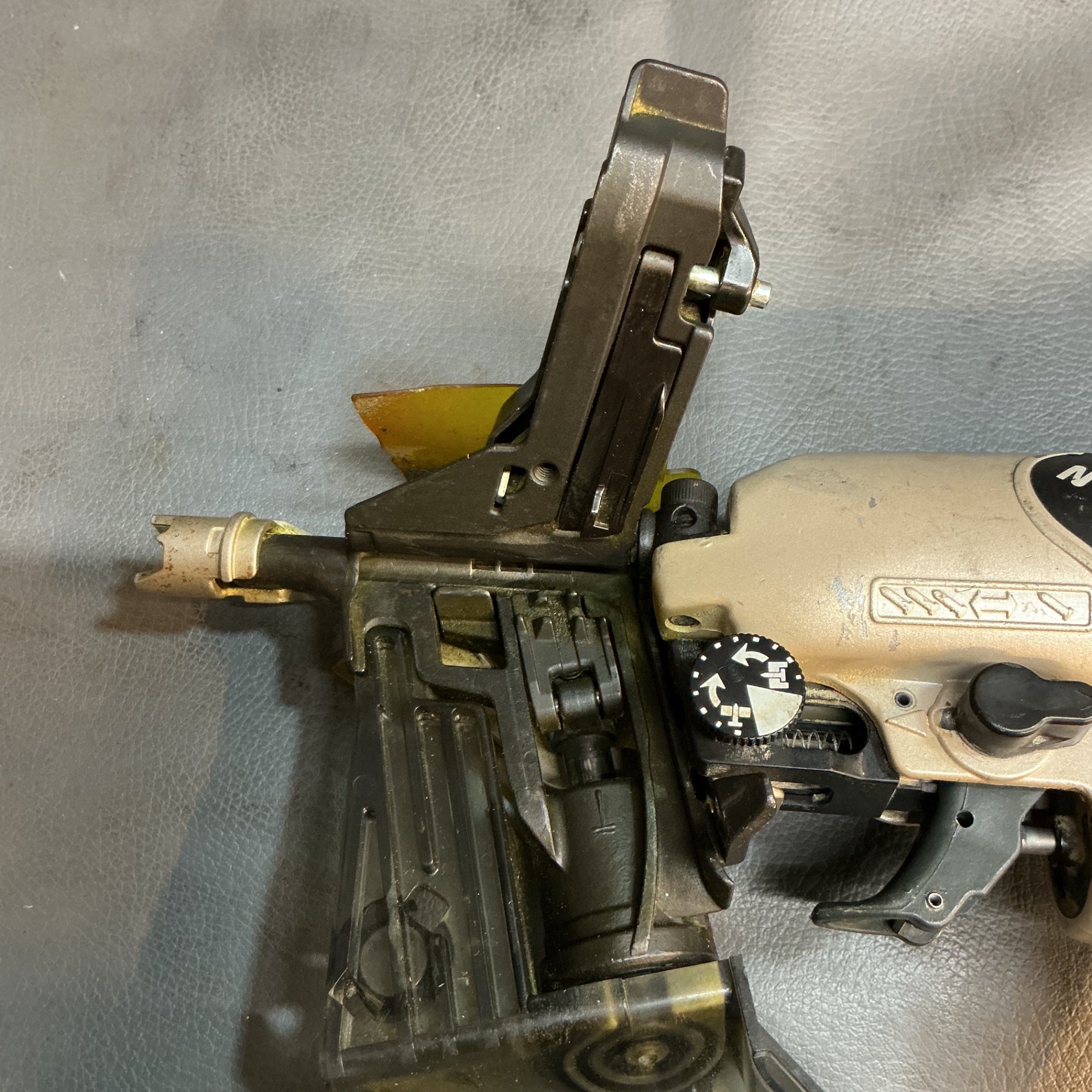 【中古】日立 NV50AF3 ロール釘打ち機  【越谷店】