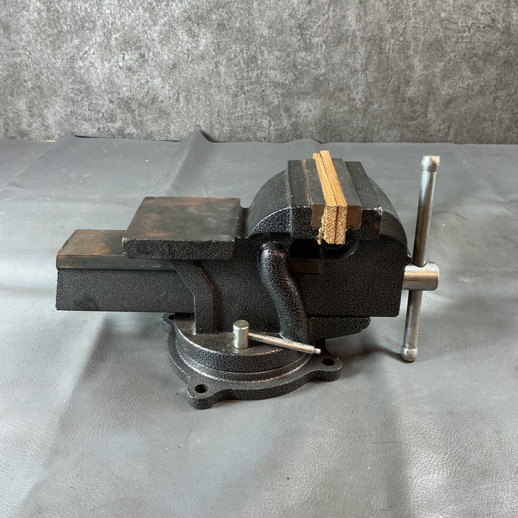 【中古】回転式アンビル付きリードバイス　型番不明  【越谷店】
