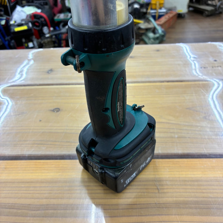 ◆マキタ(makita)  ML144 充電式ライト14.4V 【蓮田店】