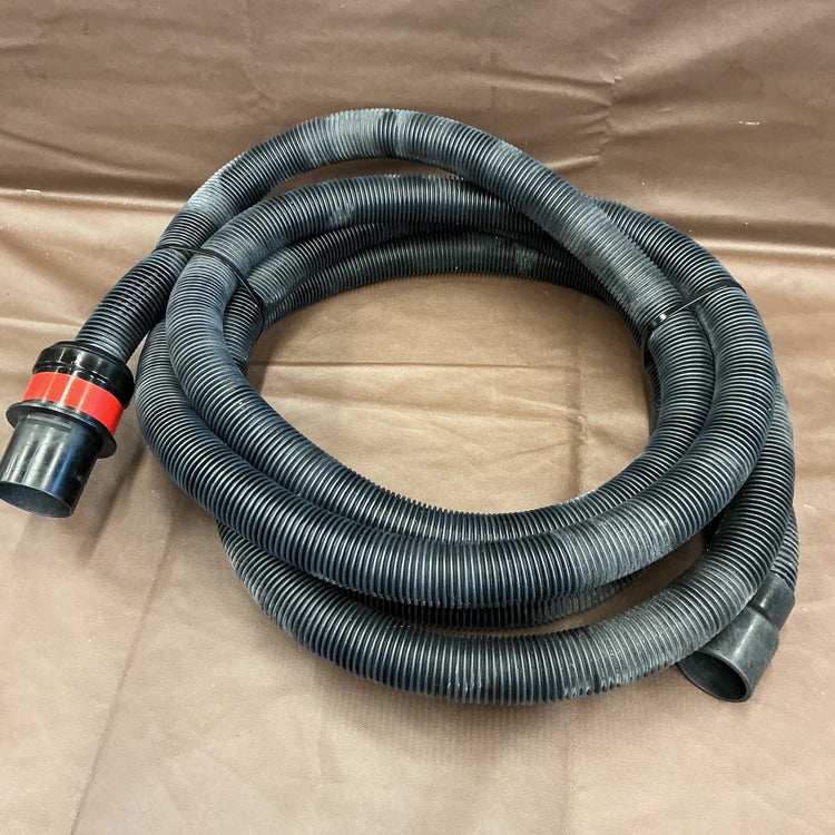 【中古品・ホース付き！】 マキタ(makita) 乾湿両用集じん機 471(P) 連動機能付き 【越谷店】