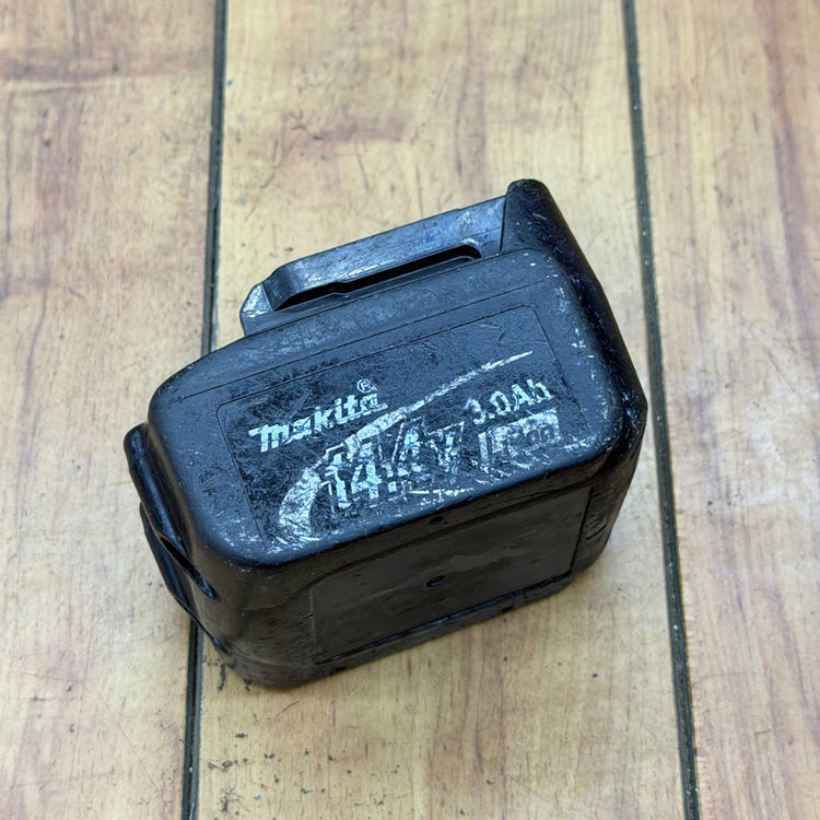 【コンパクト便】動作確認済み 純正 リチウムイオンバッテリー 14.4V/3.0Ah BL1430 【リライズ蓮田店】