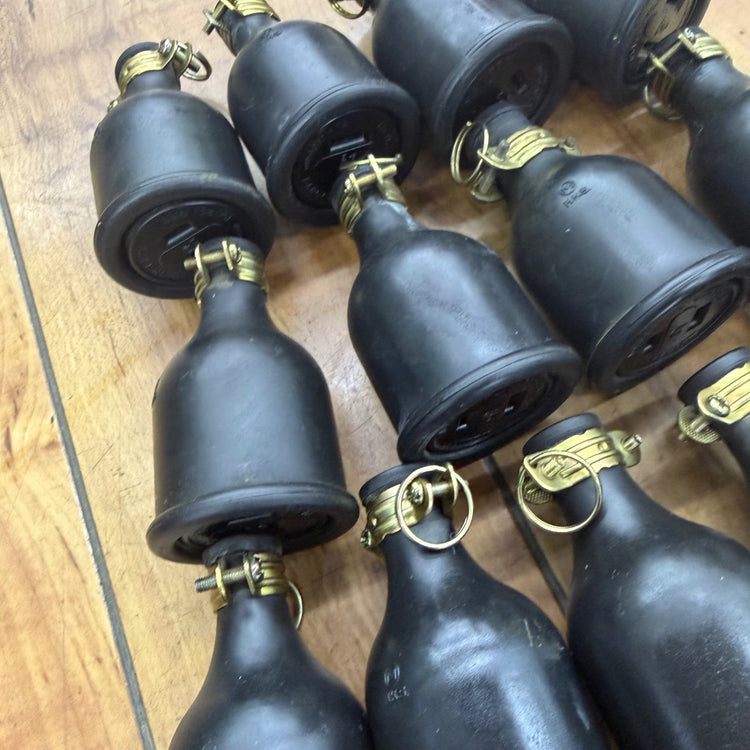 美品 明工社(MEIKOSHA) 接地防水コネクターボデー 13個セット MC2608 【リライズ蓮田店】