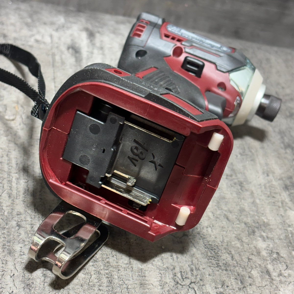 ◆マキタ(makita) コードレスインパクトドライバー TD170DTXAR 【市川行徳店】