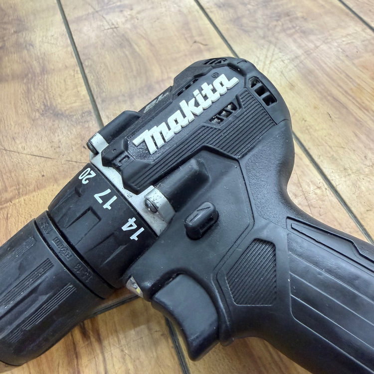 動作良好 マキタ(makita) 18V 充電式ドライバドリル XFD15 【リライズ蓮田店】