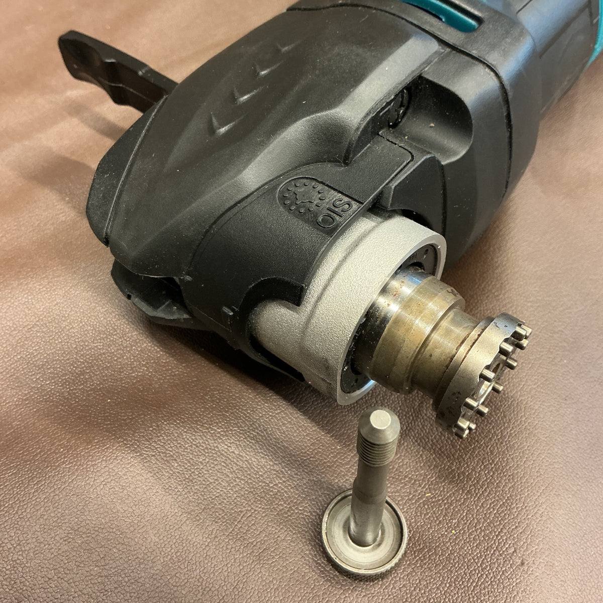 【中古・動作良好！】 マキタ 14.4V コードレスマルチツール TM41DZ 本体のみ アクセサリおまけ STARLOCK 【越谷店】