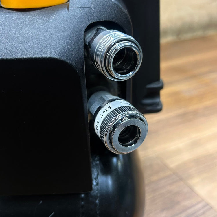 良品 マックス (MAX) 高圧/常圧 エアーコンプレッサー AK-HL1310E ブラック 【船橋馬込店】