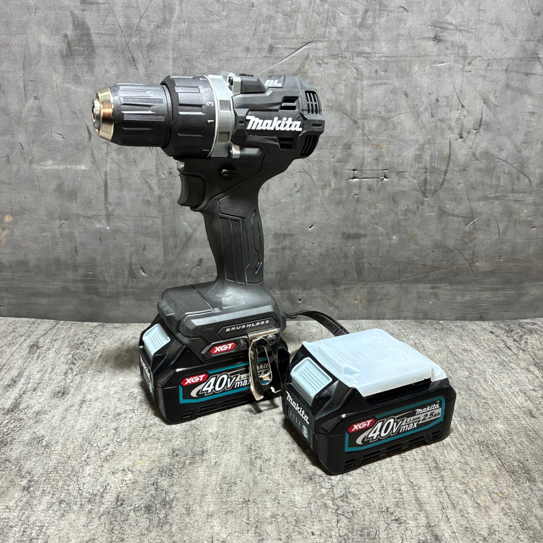 40Vコードレスドリルドライバー DF002GZ　バッテリ2個付き！  充電器なし【市川行徳店】