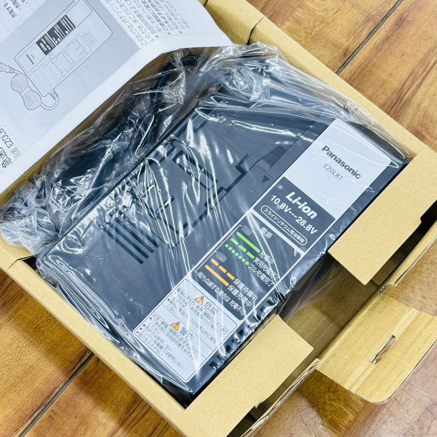 未使用 急速充電器 EZ0L81 【リライズ蓮田店】