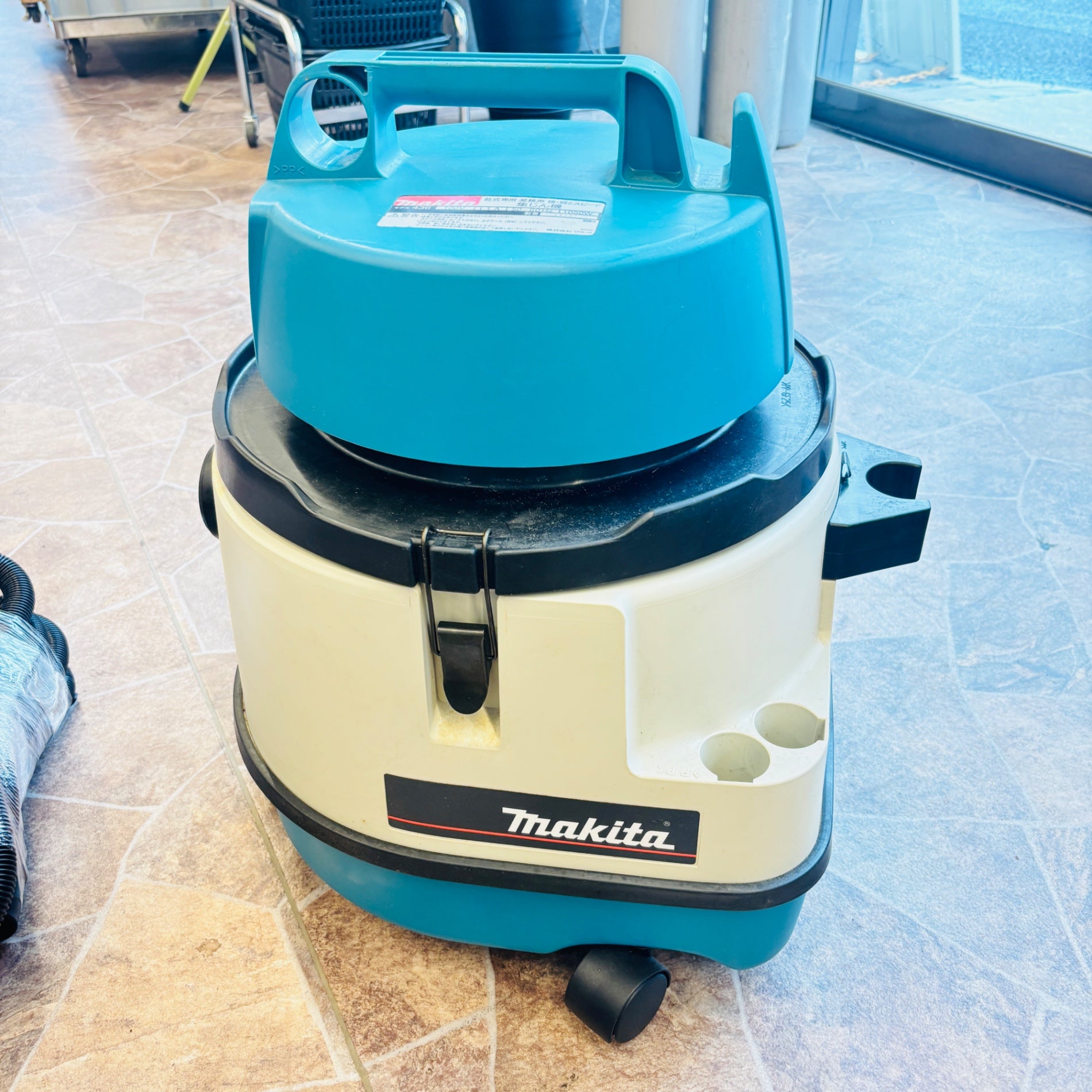 ◆makita(マキタ) 乾式専用 集じん機 436 【越谷店】