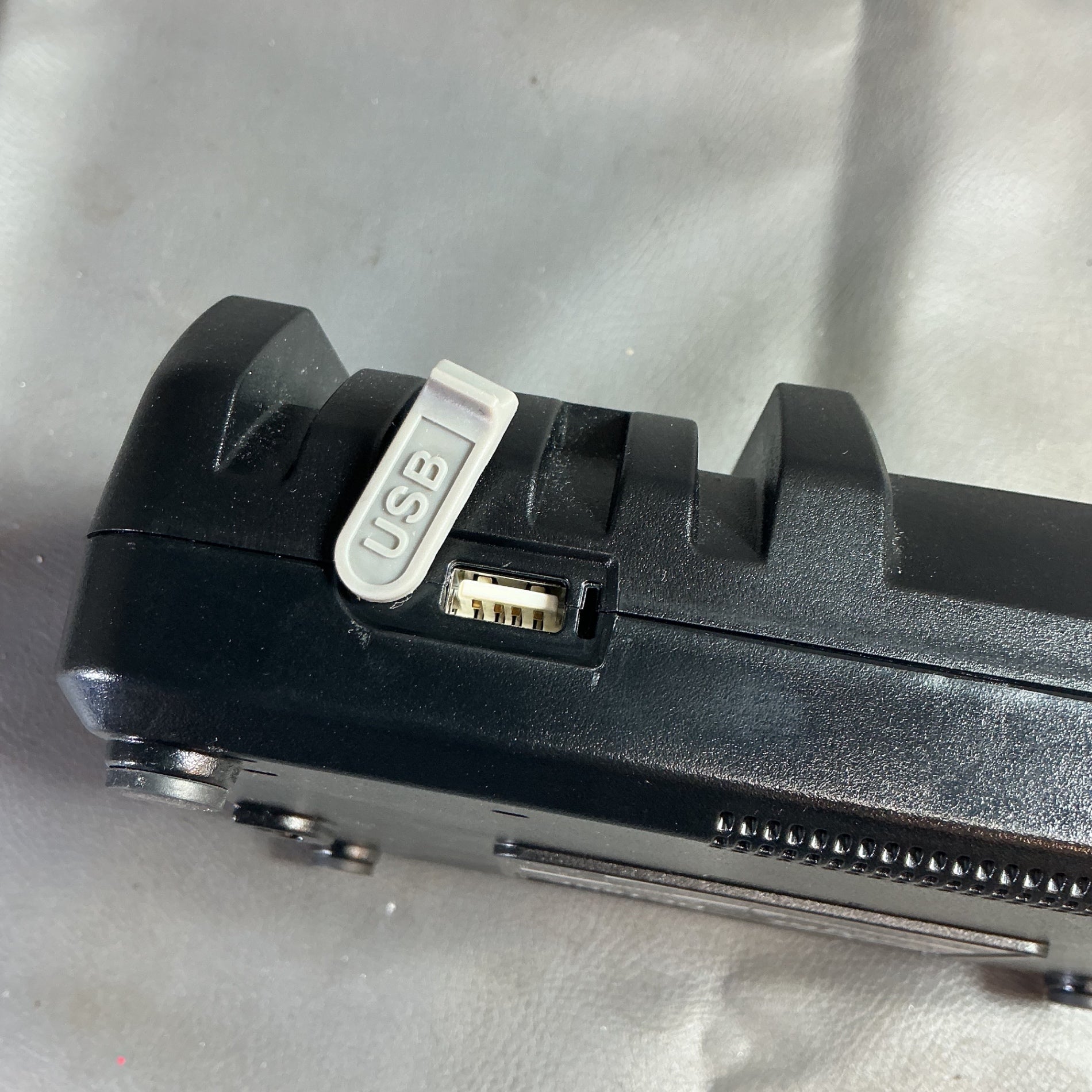 【中古】マキタ(makita) 急速充電器 DC18RF  【越谷店】