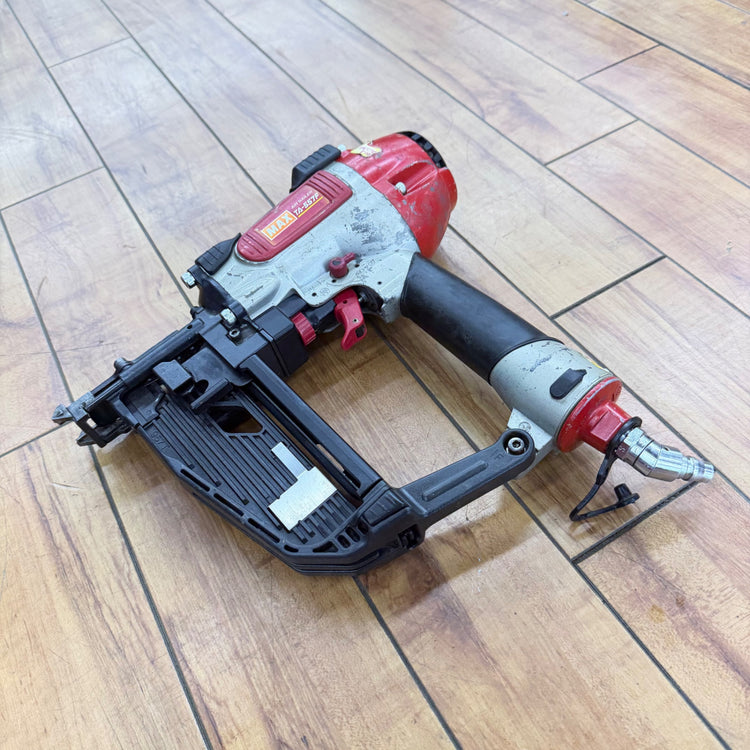 打ち込み動作良好 9mm 常圧フロアタッカ TA-557F/957Tフロア 【リライズ蓮田店】