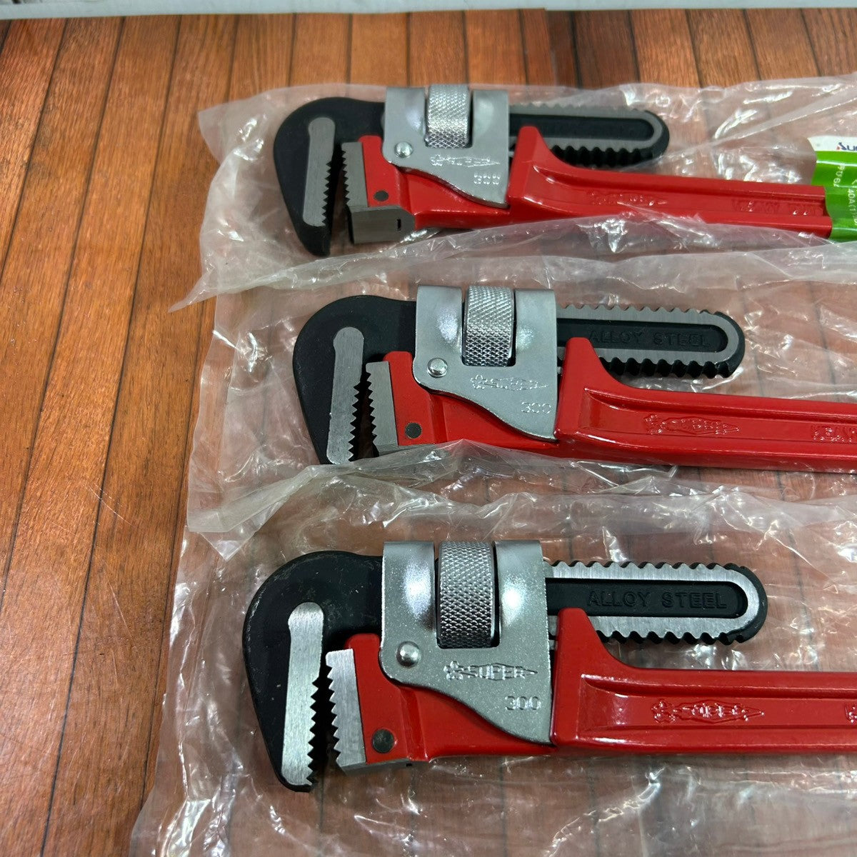 デラックスパイプレンチ DT300E 【野田愛宕店】