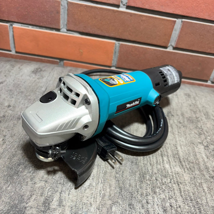 ◆マキタ(makita) ディスクグラインダー 9533B 【市川行徳店】