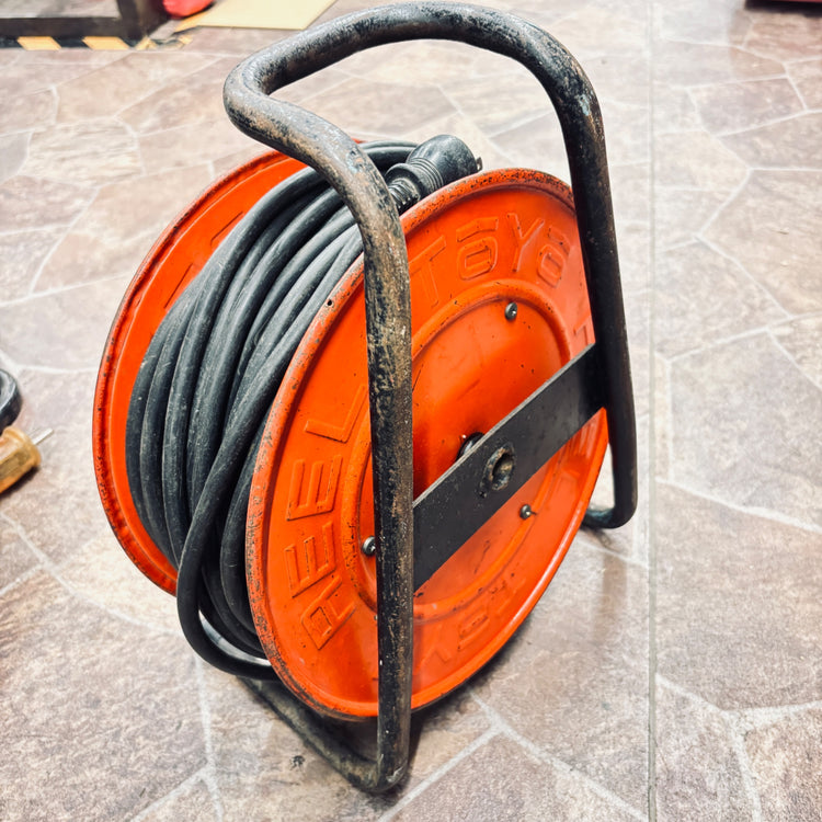 東洋　100V電工ドラムコードリール　AC-30MSE 【越谷店】