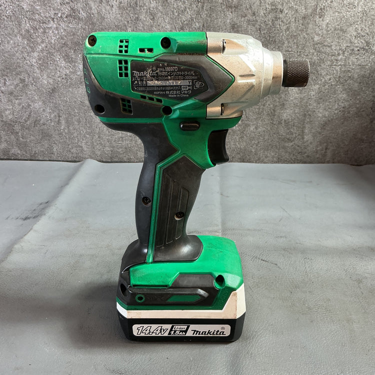 【中古】 マキタ(makita) 充電式インパクトドライバ M697D  【越谷店】