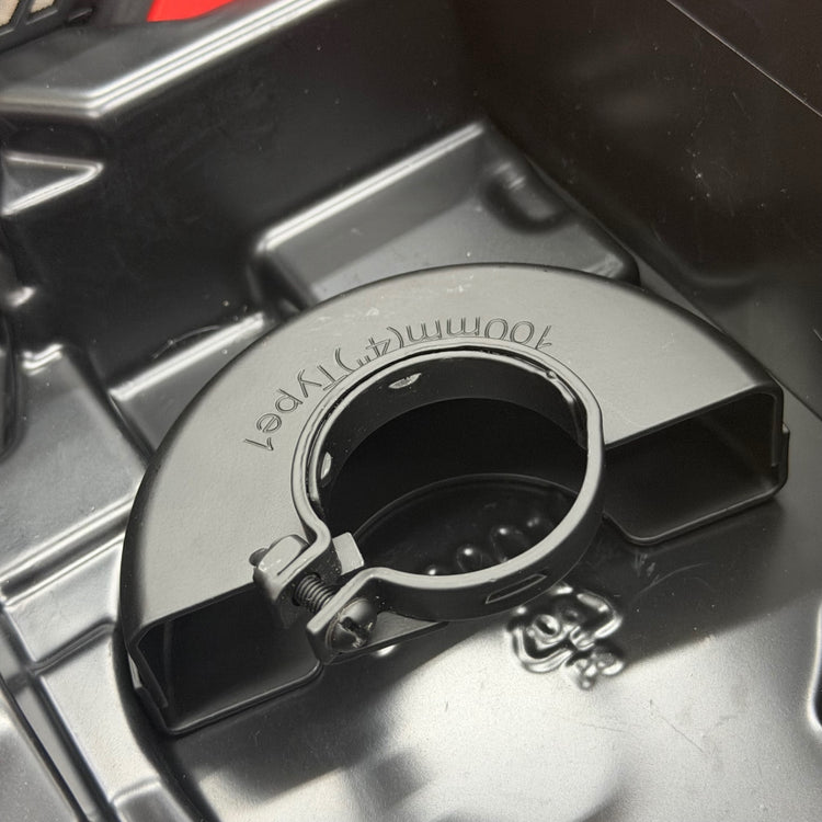 極美品 100mm 18V ディスクグラインダー M18 本体+ケース【リライズ蓮田店】