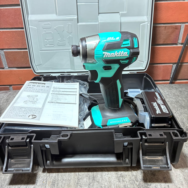 コードレスインパクトドライバー TD173DGXTB ターコイズブルー 【市川行徳店】