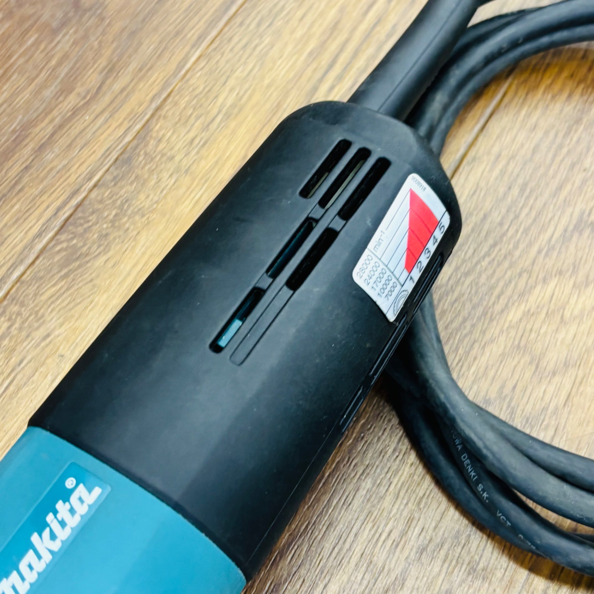 電子ハンドグラインダー GD0800C 【リライズ蓮田店】