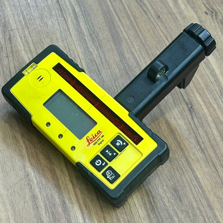 美品 Leica ライカ 回転レーザー レベル RUGBY 610 受光器付き ROD EYE 160 【船橋馬込店】