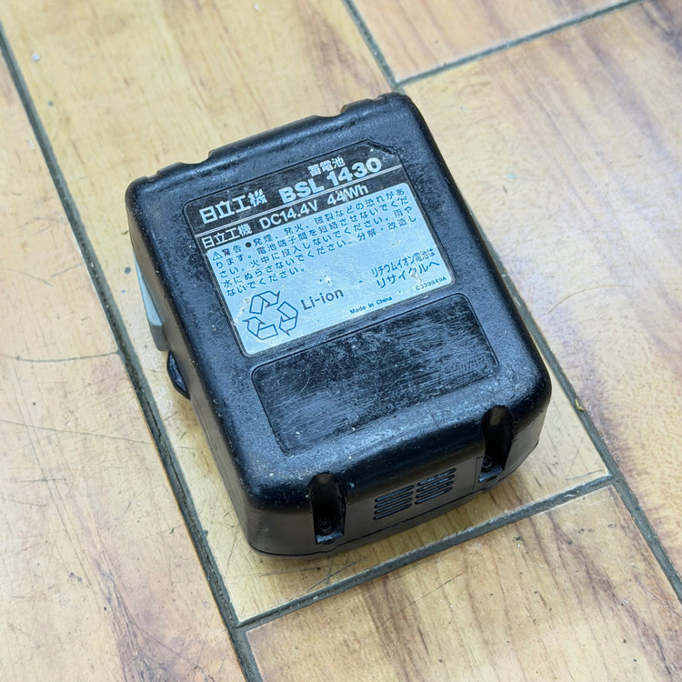 動作確認済み リチウムイオンバッテリー 14.4V/3.0Ah BSL1430 【リライズ蓮田店】
