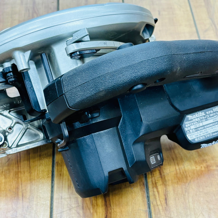 美品 ) 165mm 充電式丸ノコ HS631DZB 本体のみ 【リライズ蓮田店】