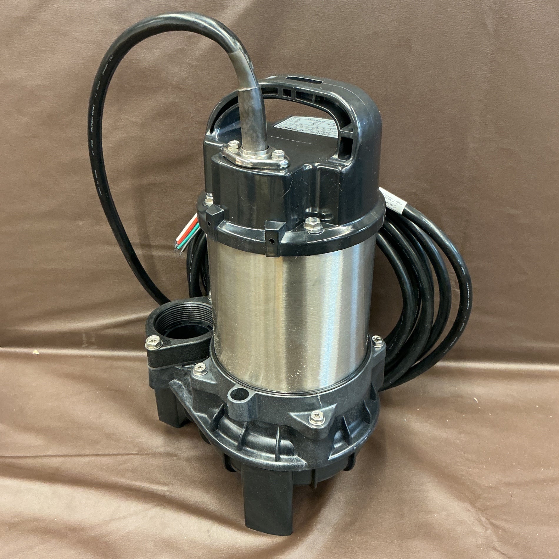 【未使用】 ツルミ 汚物用水中ポンプ 50PU2.4 200V 50HZ 箱にヨレや文字痕あり 【越谷店】
