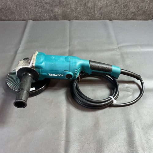 【中古】マキタ(makita) コード式ディスクグラインダ GA6010 150㎜  【越谷店】