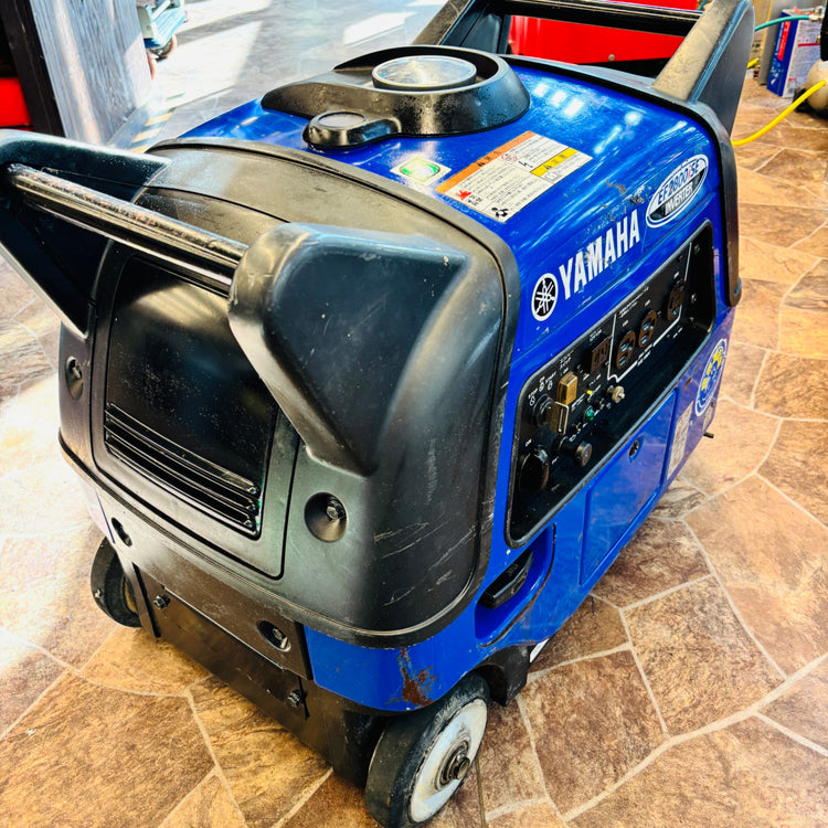 ※店頭引取限定　【ジャンク品】ヤマハ(YAMAHA) インバーター発電機 EF2800ISE 【越谷店】