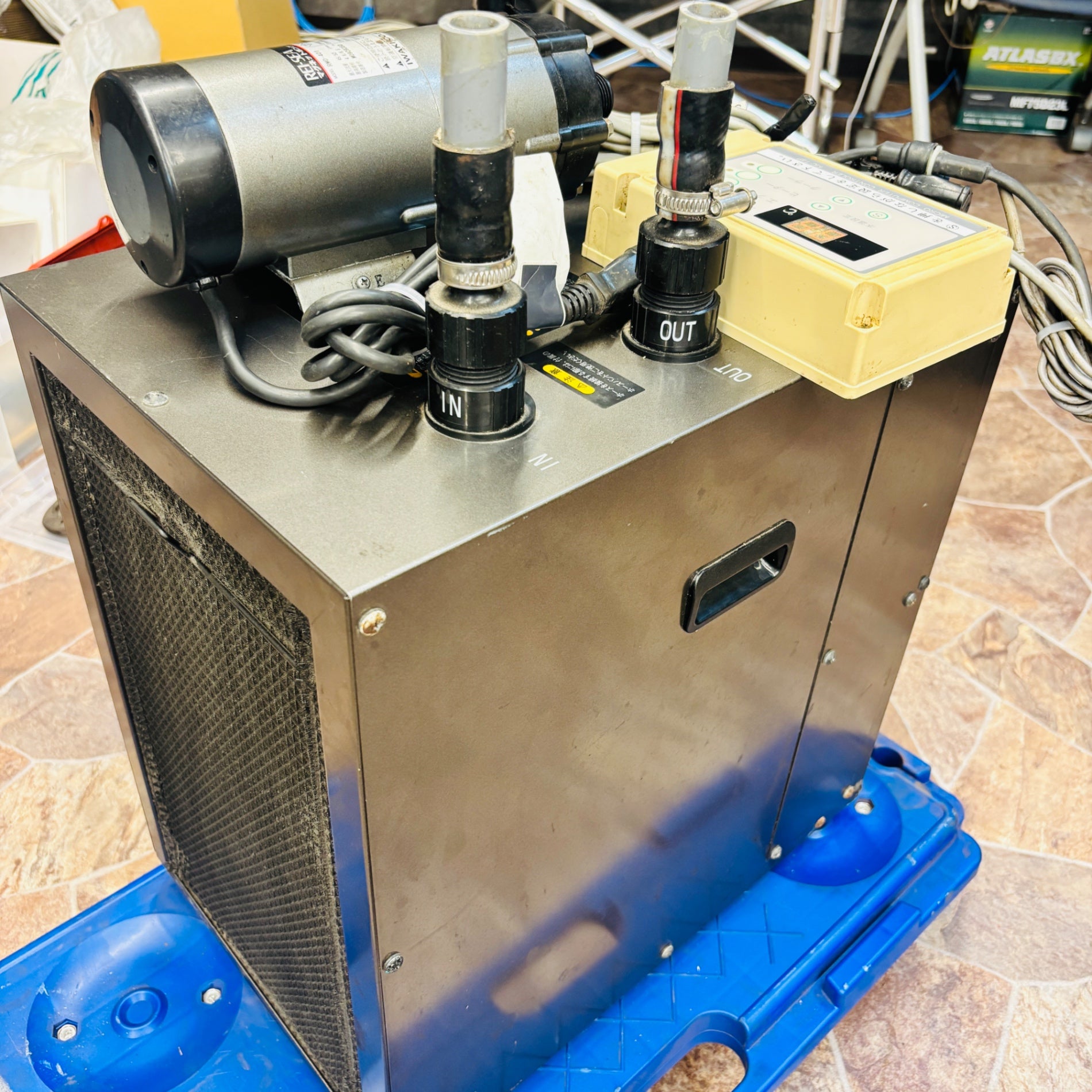 イワキ　大型水槽用レーシークーラー　LX-300ESB 【越谷店】