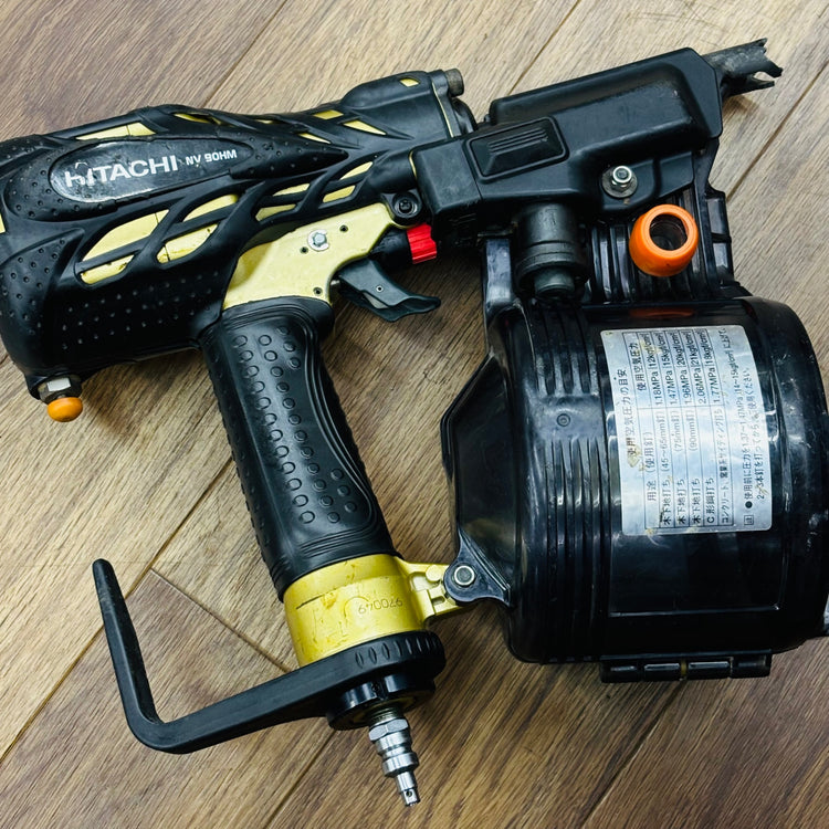 90mm 高圧釘打ち機 NV90HM 本体のみ【リライズ蓮田店】
