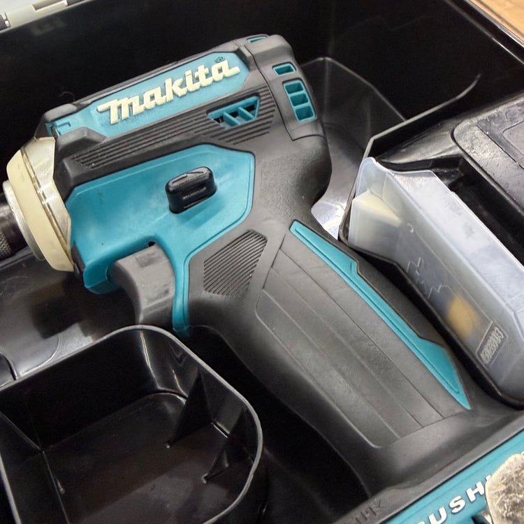 美品 14.4V コードレスインパクトドライバー TD161DRGX 【リライズ蓮田店】