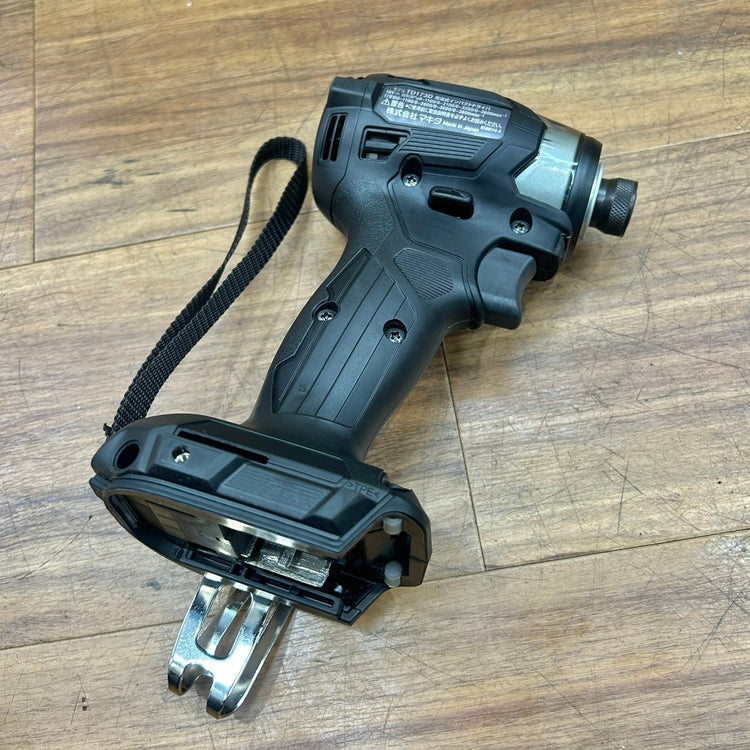 極美品 マキタ (makita) コードレスインパクトドライバー TD173DZB バッテリー付き BL1860B  【船橋馬込店】