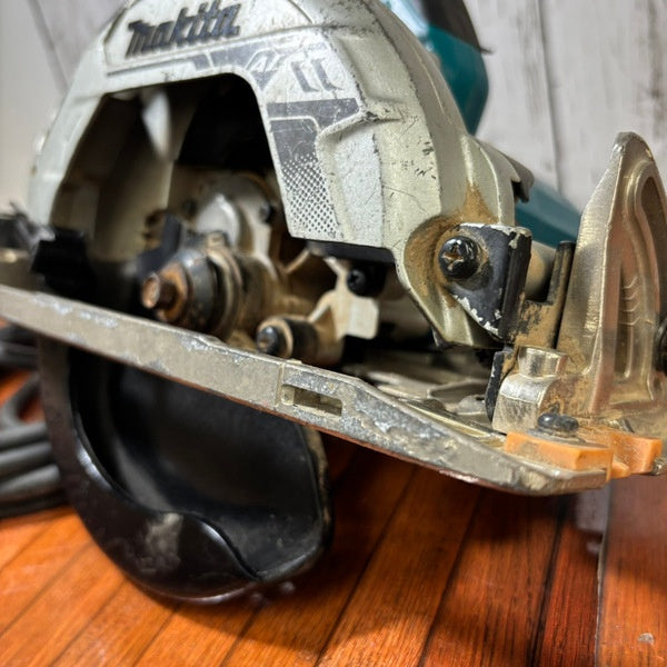 ◆マキタ(makita) 電気マルノコ HS6301 【野田愛宕店】