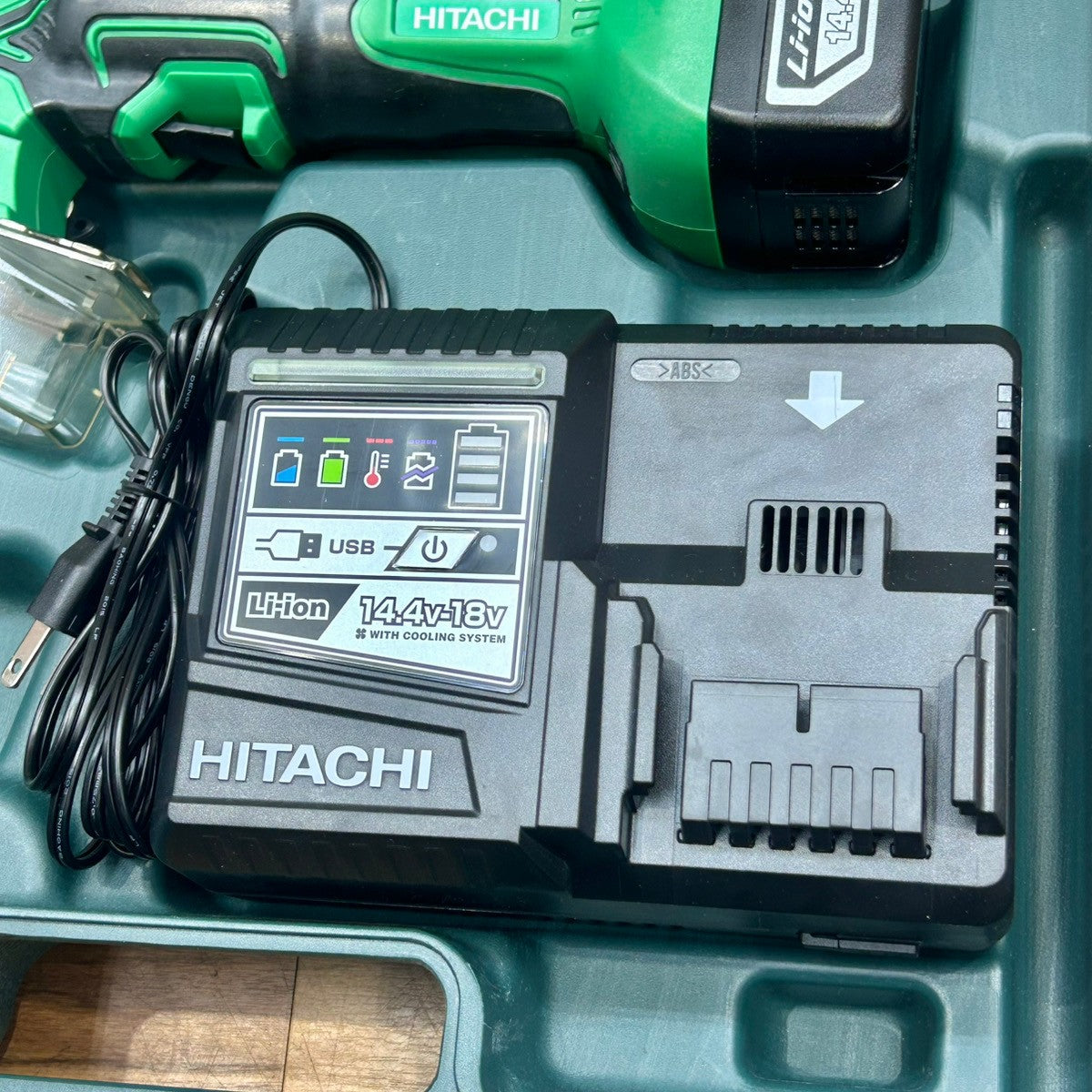 ハイコーキ (HiKOKI) 14.4V 6Ah コードレスナイフカッター CK14DSAL(LYPK) 日立工機 【船橋馬込店】
