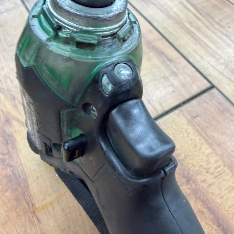 動作確認済み 14.4V コードレスインパクトドライバー TD137DZ 【リライズ蓮田店】
